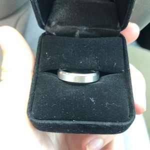 Men’s Wedding Band